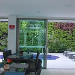 Varanasi Hotel Boutique Aeropuerto