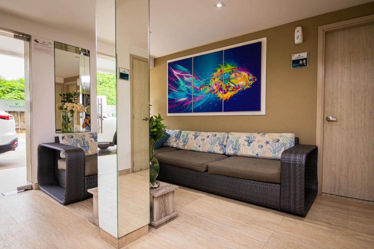 Hotel Varanasi Boutique Aeropuerto 4*