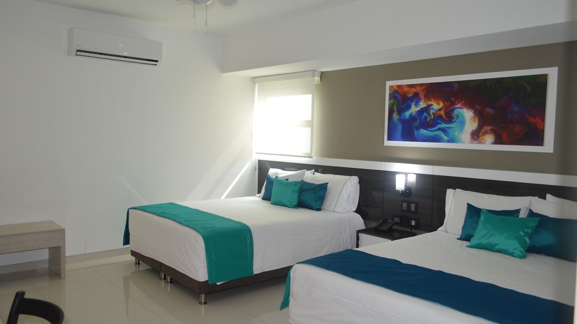 Varanasi Boutique Aeropuerto Hotel 4*