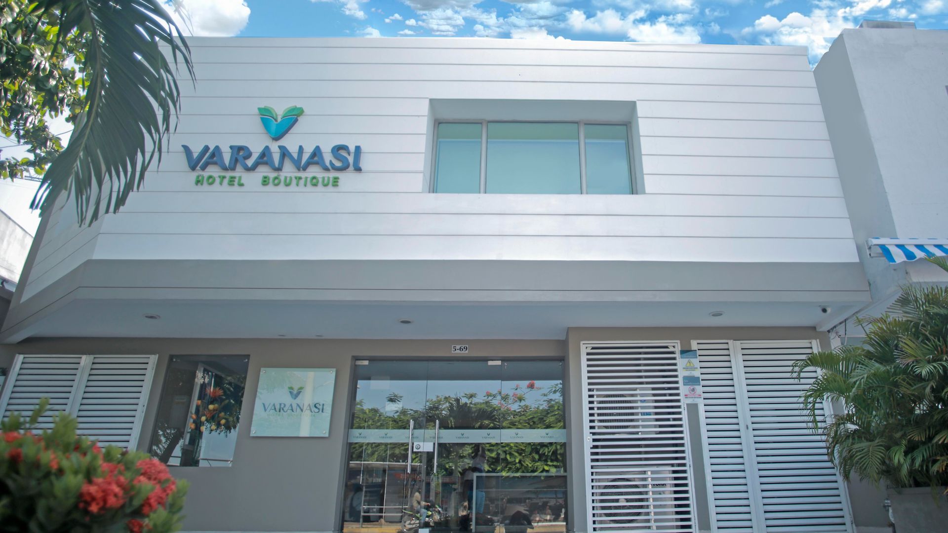 Varanasi Boutique Aeropuerto Cartagena