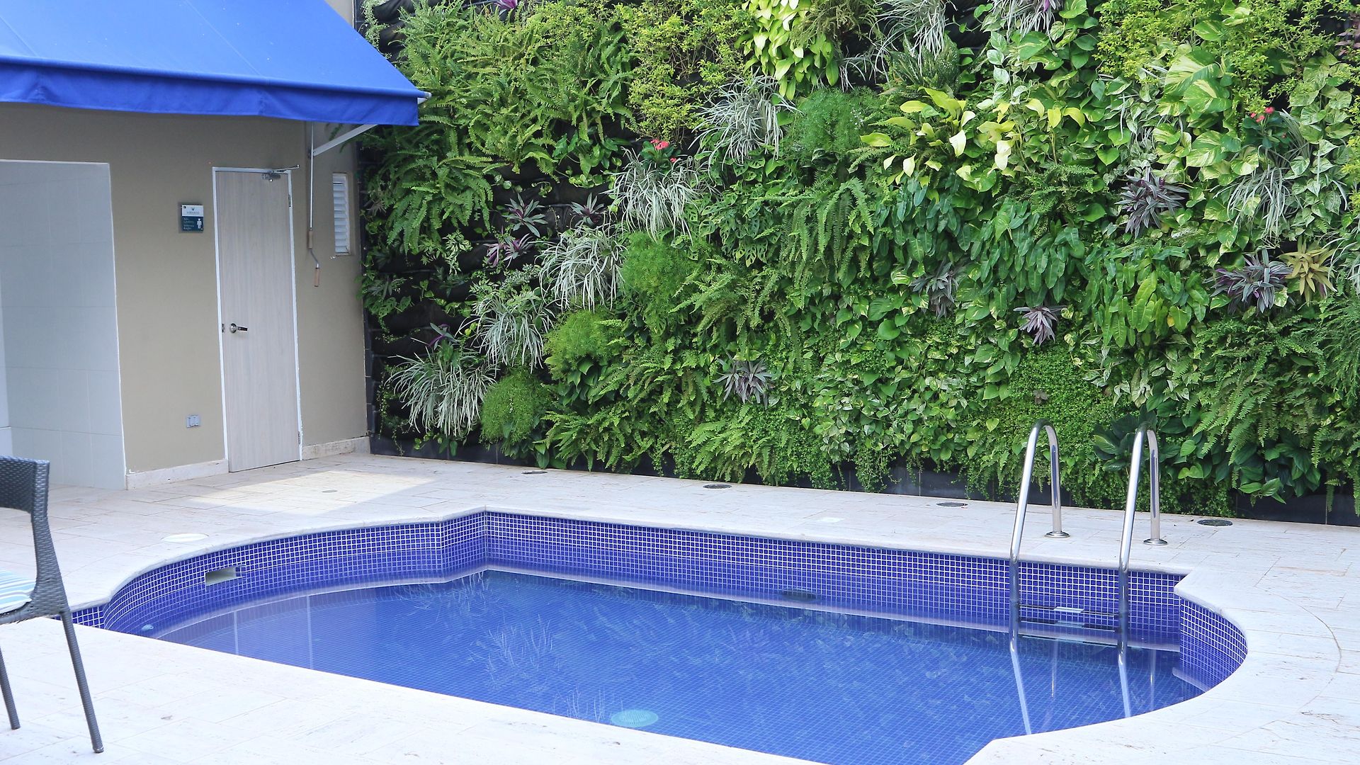Varanasi Boutique Aeropuerto Hotel 4*
