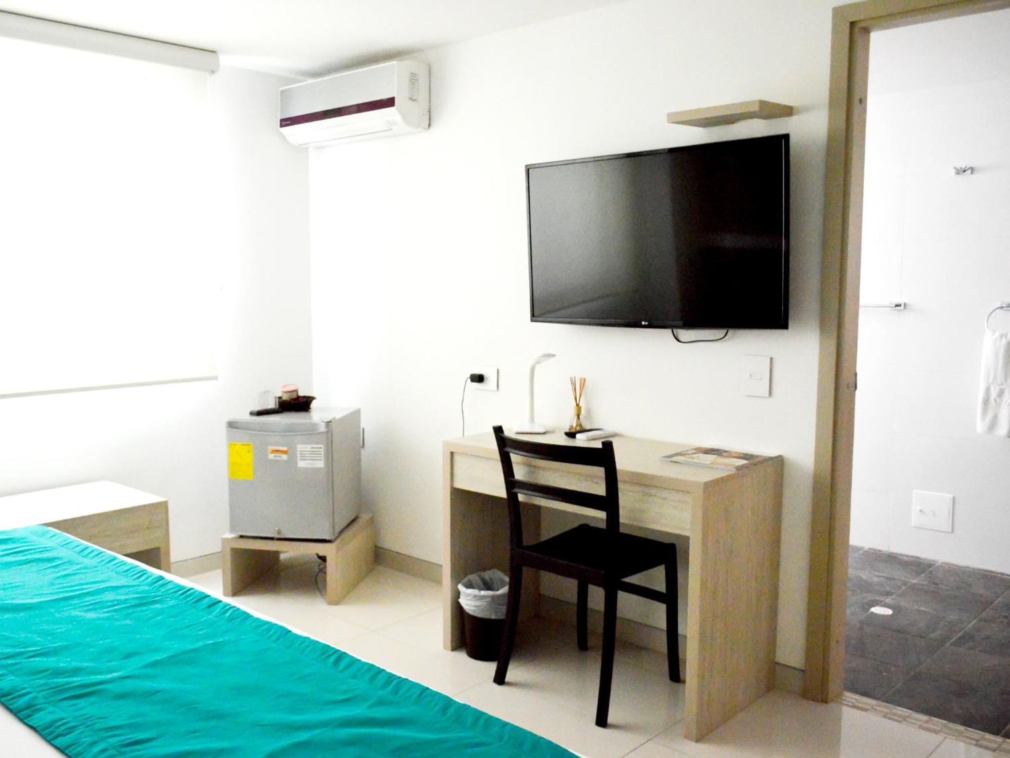 Hotel Varanasi Boutique Aeropuerto 4*